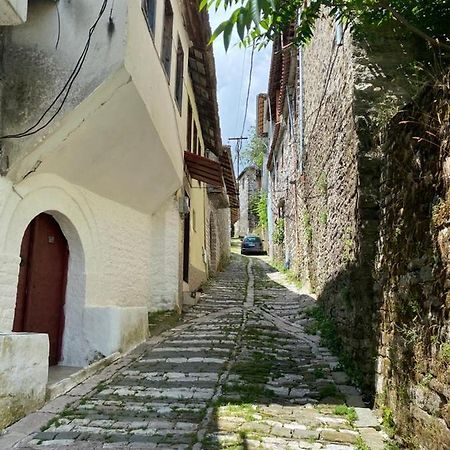 Lula Guesthouse Gjirokastër Exterior foto
